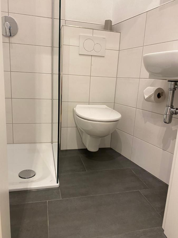 Business-Apartment Braun Abstatt Buitenkant foto
