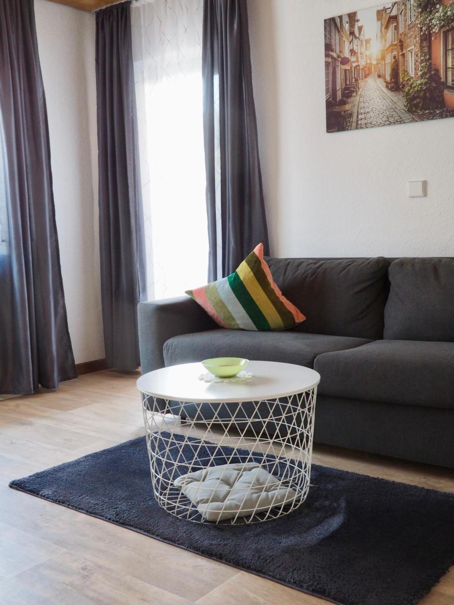 Business-Apartment Braun Abstatt Buitenkant foto